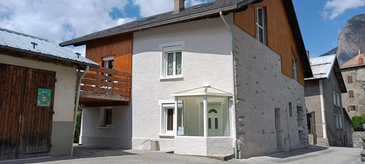 Chez Patou Et Joel 6 Personnes Casa vacanze Saint-Martin-de-la-Porte